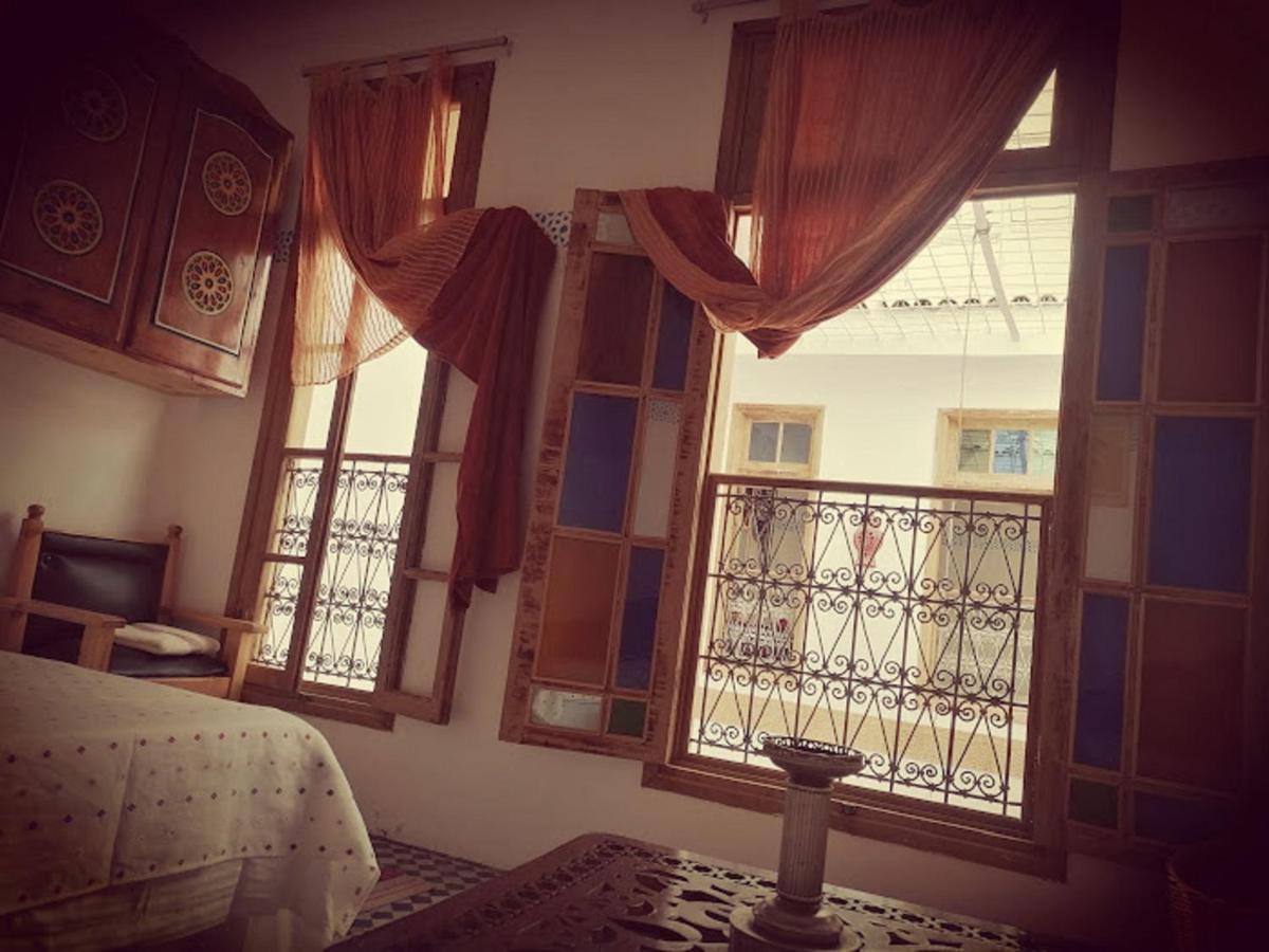 Sendis Dar Hostel Fès Exterior foto